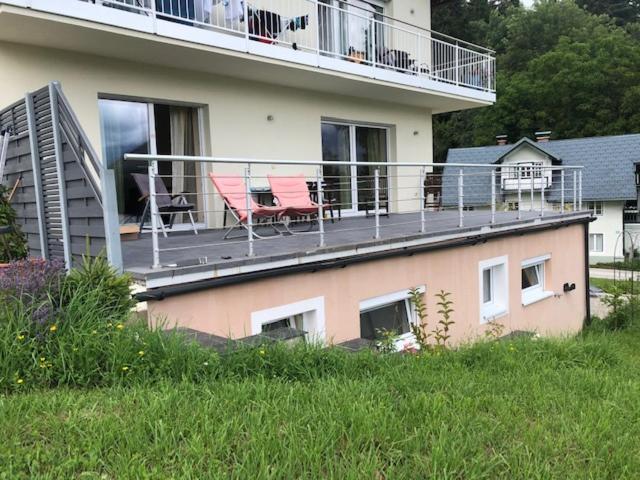 Velden View Ferienwohnung Mit Grosser Sonnenterrasse Und See- Und Karawankenblick Velden am Woerthersee Luaran gambar
