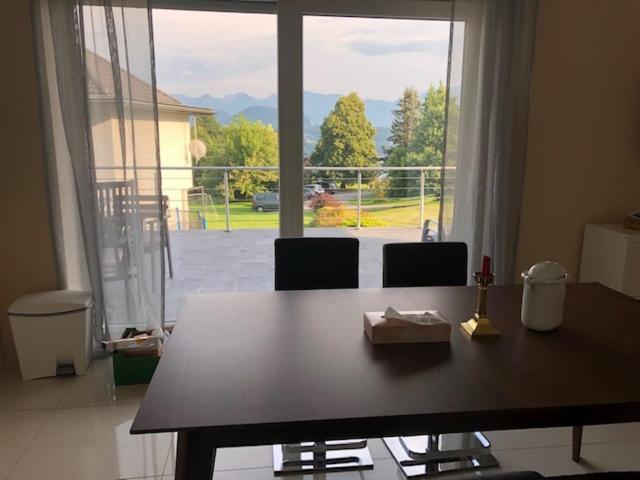 Velden View Ferienwohnung Mit Grosser Sonnenterrasse Und See- Und Karawankenblick Velden am Woerthersee Luaran gambar