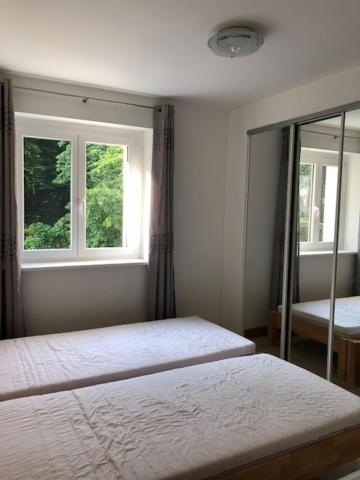 Velden View Ferienwohnung Mit Grosser Sonnenterrasse Und See- Und Karawankenblick Velden am Woerthersee Luaran gambar